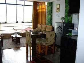 Sảnh chờ 4 Los Alamos Apartment