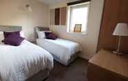 Bedroom 4 3 Bed Apartment - Mermaid Quay