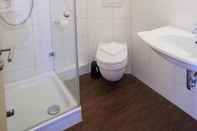 Toilet Kamar Hotel Landgasthof Linde