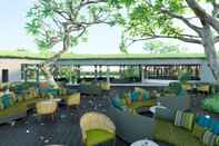 Bar, Cafe and Lounge Cinnamon Bentota Beach