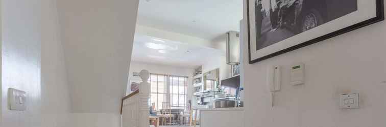 ล็อบบี้ Large Modern Maisonette in Southfields