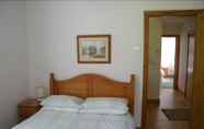 Kamar Tidur 3 Kirkwood Holiday Cottages