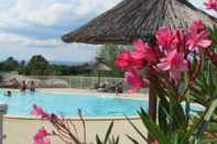 Swimming Pool Domaine Des Garrigues