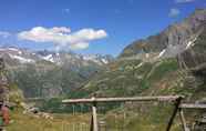 Nearby View and Attractions 2 Berggasthaus Sustenpass Hospiz - Hostel