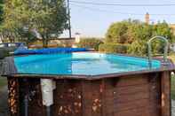 Swimming Pool Chambres d'hotes La Frise