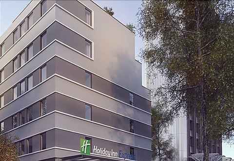 Exterior Holiday Inn Express Frankfurt City - Westend, an IHG Hotel