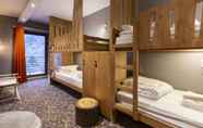 Kamar Tidur 6 Hotel Base Camp Lodge