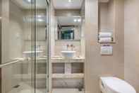 In-room Bathroom YiWU Best Hotel