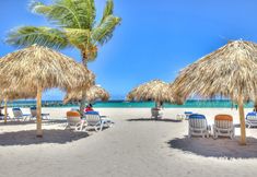 Lain-lain 7 Scenic Oceanfront Apartment With a Walking Distance to the Beach