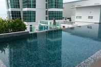 Swimming Pool JK Maritime Luxury Suite