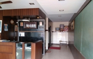 Lobby 4 Iroomz Amrutha Residency