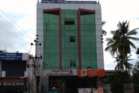 Bangunan Iroomz Amrutha Residency