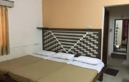 Kamar Tidur 6 Iroomz Amrutha Residency