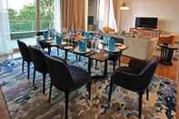 Functional Hall Rixos The Palm Luxury Suite Collection