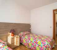 Bedroom 4 Sr-37 Begur SA Riera 4 PAX