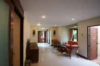 Lobby Achawalai Residence Village