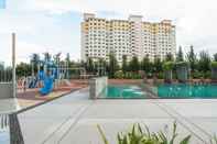 Kolam Renang Boulevard Residence