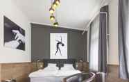 Phòng ngủ 4 Garda Hotel