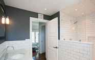 In-room Bathroom 6 Villa Bridgehampton Village