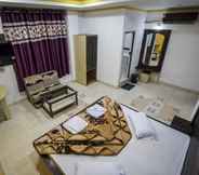 Bedroom 6 Hotel Natraj