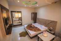 Entertainment Facility Hotel Natraj