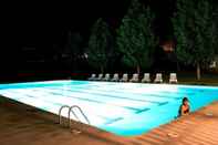 Swimming Pool Solana del Segre - Campsite