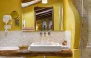 In-room Bathroom 2 Heredad Beragu Hotel - Adults Only