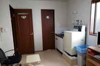 Accommodation Services Yamate Rest House - Hostel, Caters to Men