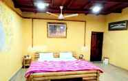 Kamar Tidur 4 Royal Bamhni Holiday Resort