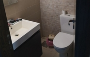 In-room Bathroom 7 Luxury Apartment Mar Roukoz Beirut