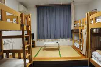 Bilik Tidur 4 Iseshima Youth Hostel