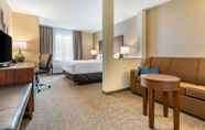 Bedroom 3 Comfort Inn & Suites