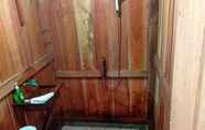 In-room Bathroom 6 Best Rajaampat Homestay