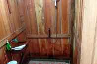 In-room Bathroom Best Rajaampat Homestay