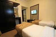 Bedroom Al Refa Al Aziziyah Hotel