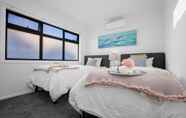 Bedroom 3 AUJOY 3 Bed Townhouse Burwood 3