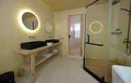 In-room Bathroom 7 Liao Ru San She