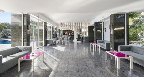 Sảnh chờ 2 Hotel Nura Condor