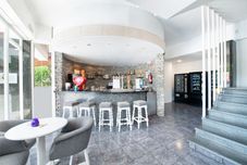 Quầy bar, cafe và phòng lounge Hotel Nura Condor