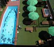 Kolam Renang 2 7 Pools SPA & Apartments