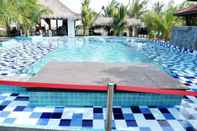 Swimming Pool Ocean Park Resort