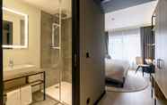 In-room Bathroom 6 Park Inn by Radisson Antwerp Berchem