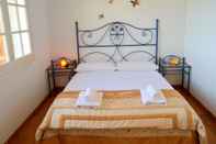 Bilik Tidur Blanca Paloma Holiday House