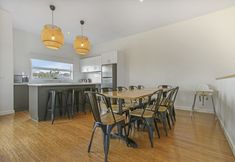 Restaurant 7 12 Echidna Grove