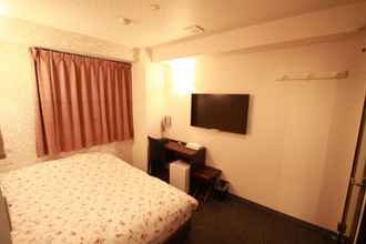 Bedroom 4 Toyama Town Hotel 24