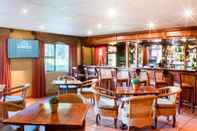 Bar, Cafe and Lounge Willows Garden Hotel Potchefstroom