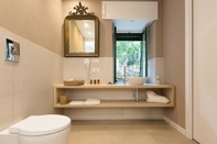 In-room Bathroom Palazzo Taranto Luxury Rooms