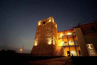 Exterior 4 Torre della Loggia - Dimora Storica