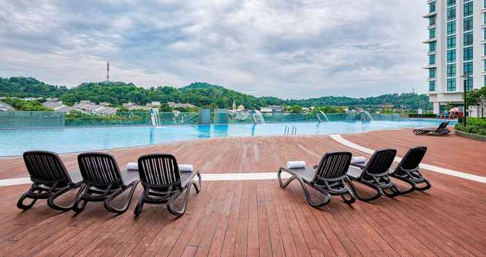 Swimming Pool Stellar Putrajaya Hotel