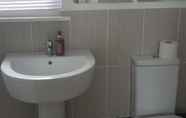 Toilet Kamar 7 Telscombe Cliffs Bed & Breakfast